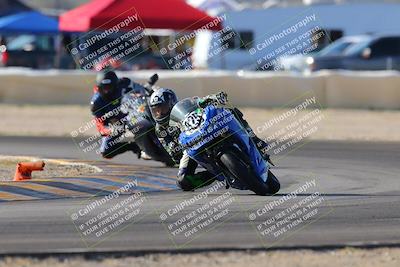 media/Dec-18-2022-SoCal Trackdays (Sun) [[8099a50955]]/Turn 2 (950am)/